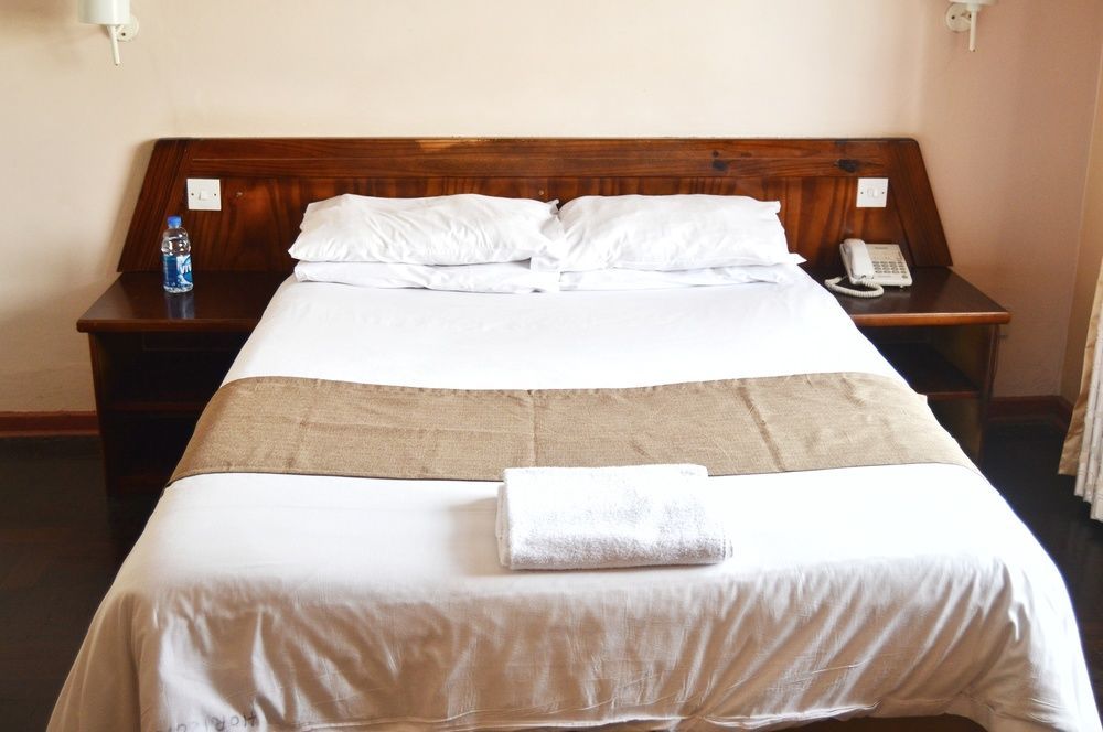 Horizon Inn Harare Buitenkant foto
