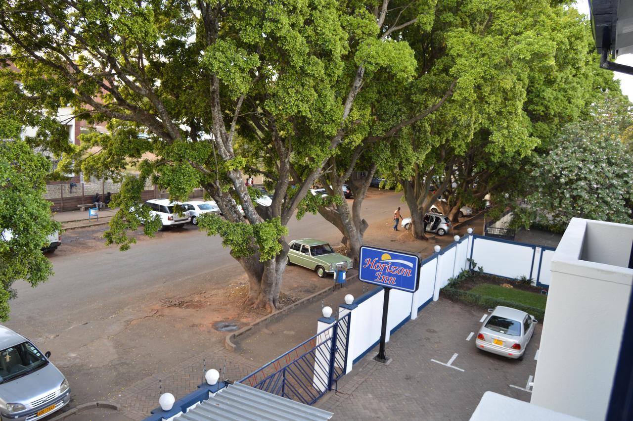 Horizon Inn Harare Buitenkant foto