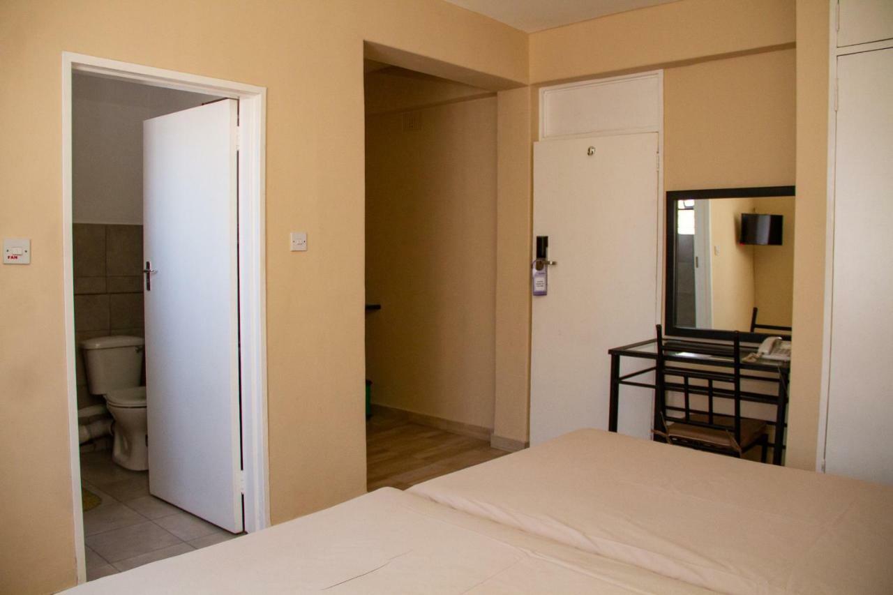 Horizon Inn Harare Buitenkant foto